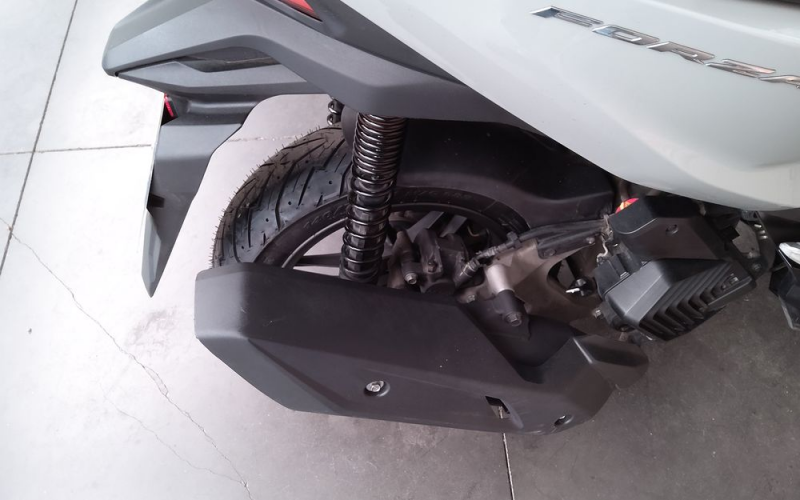 Honda forza 125