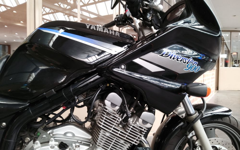 Yamaha xj9 diversion