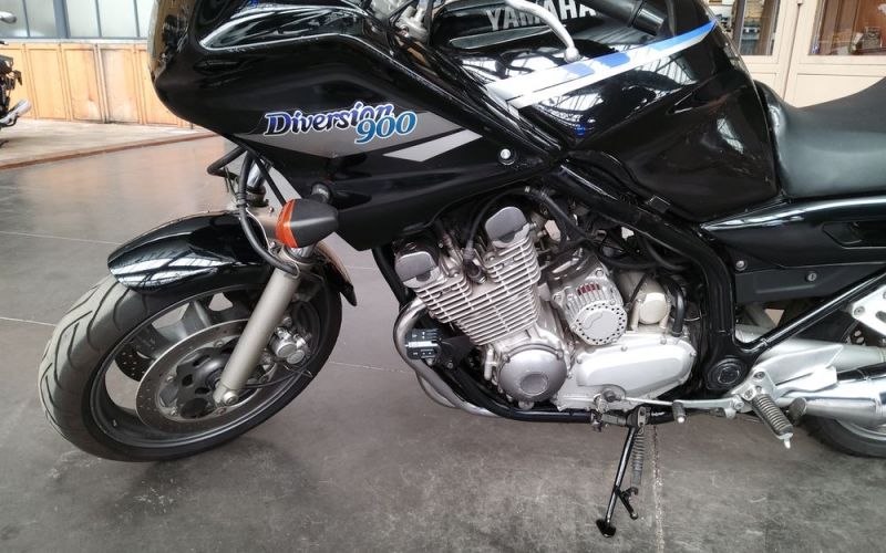 Yamaha xj9 diversion
