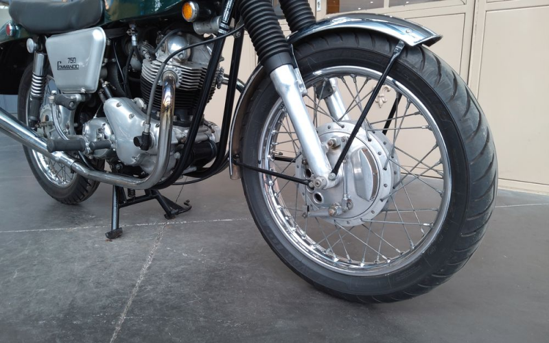 Norton commando 750