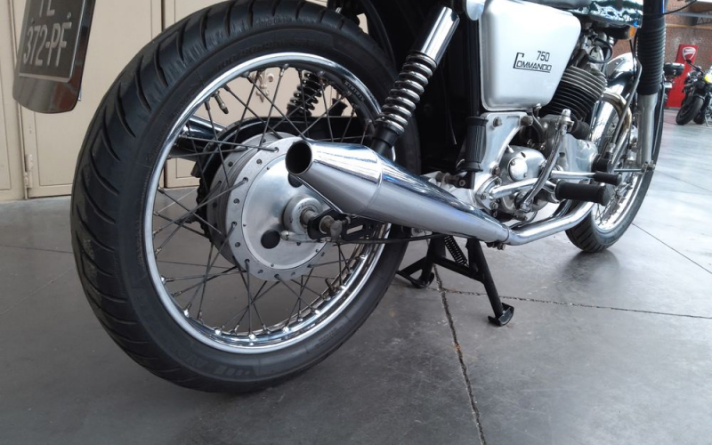 Norton commando 750