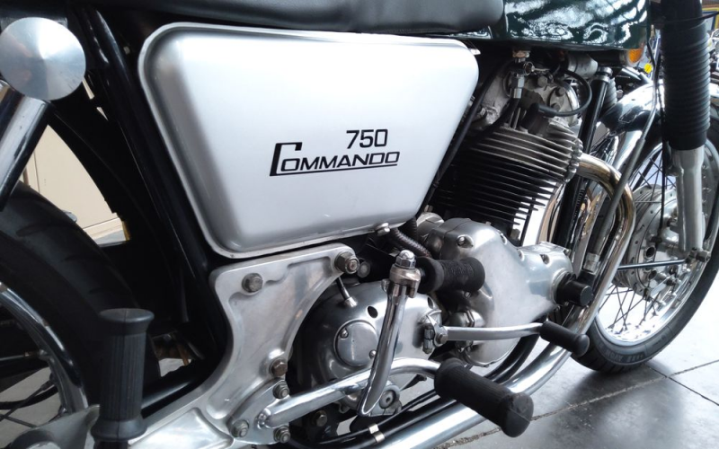 Norton commando 750