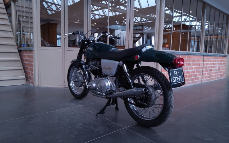 Norton commando 750