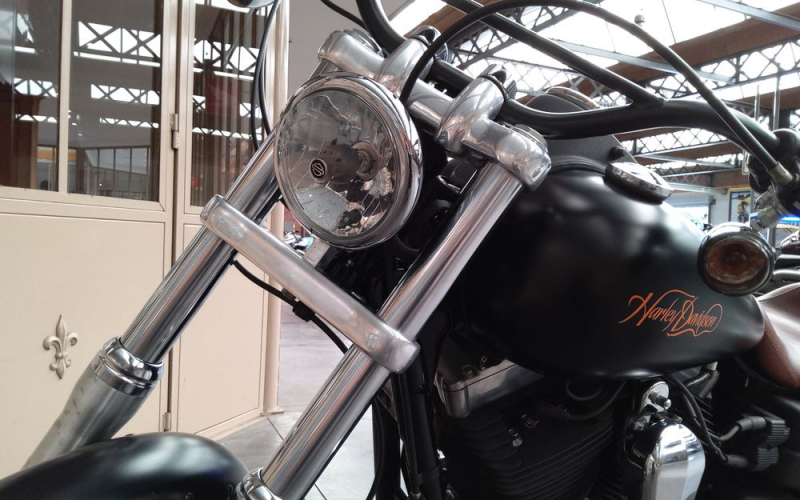 Harley street bob 1584