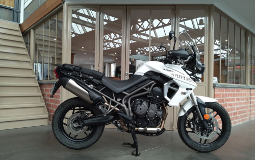 Triumph tiger 800 xrt