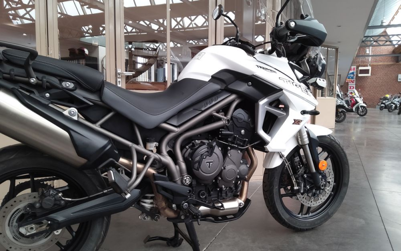 Triumph tiger 800 xrt