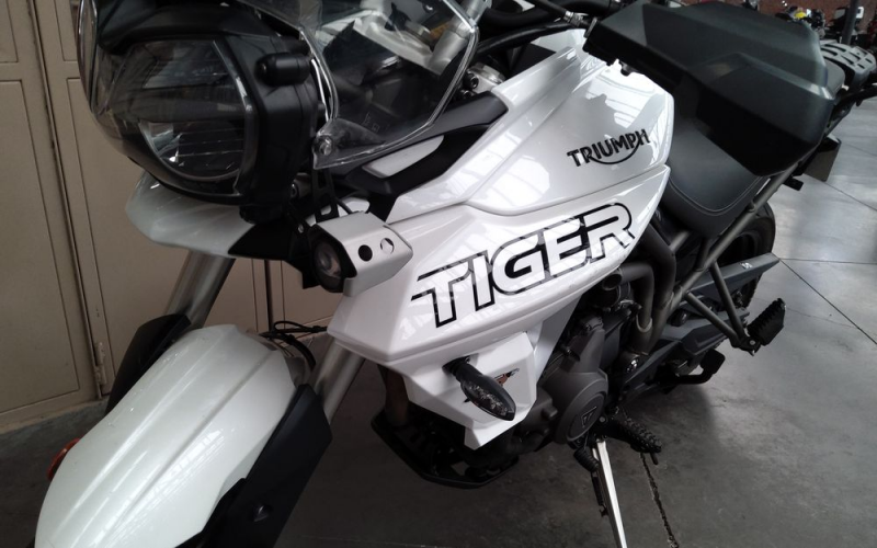 Triumph tiger 800 xrt