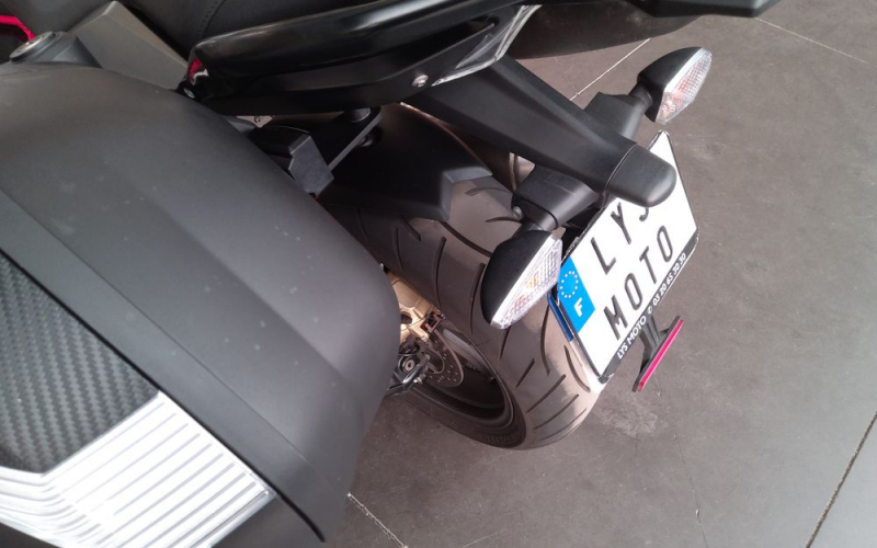 Bmw r1200rs lc