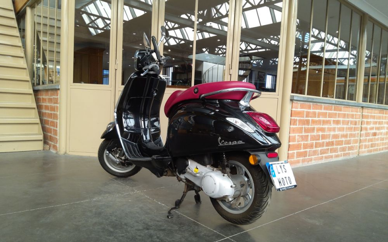 Vespa primavera 50